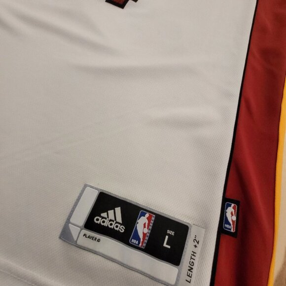 *SUPER RARE* Ray Allen (Jesus Shuttlesworth) - Miami Heat White Nickname Jersey - Picture 5 of 8